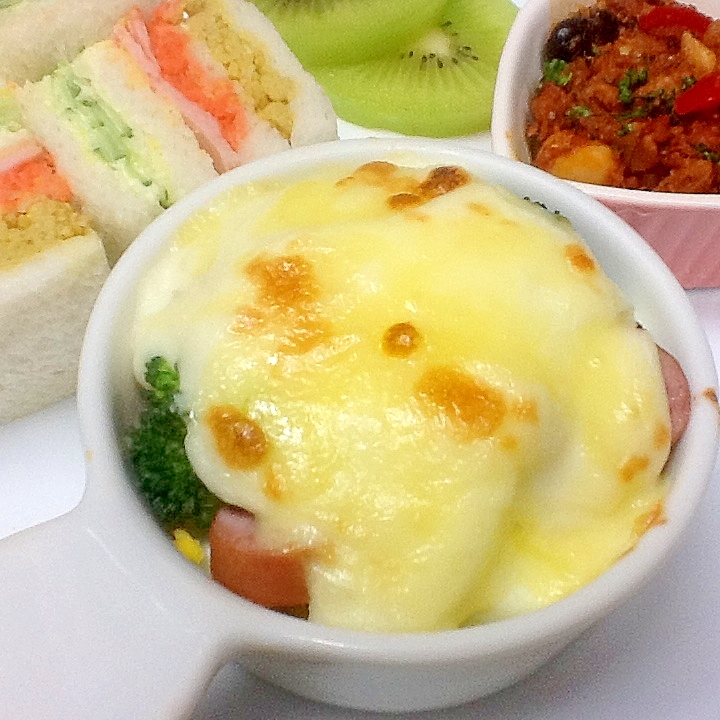 ゆで卵のミニグラタン レシピ・作り方